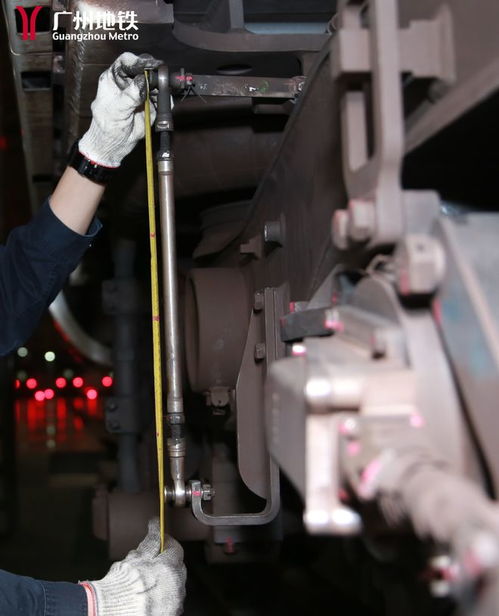 地鐵列車空氣彈簧熱壓平板機中的限高技術解析